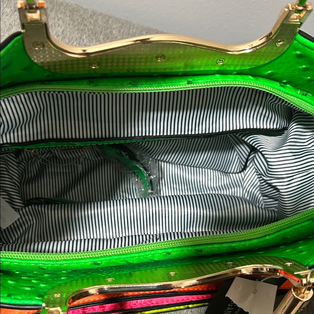 Vegan leather Green and Pink Women's Bag - Picture 6 of 8